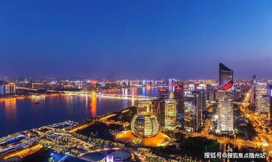 澳门和香港门和香港王中王100%期期中，警惕虚假宣传，富强解析落实